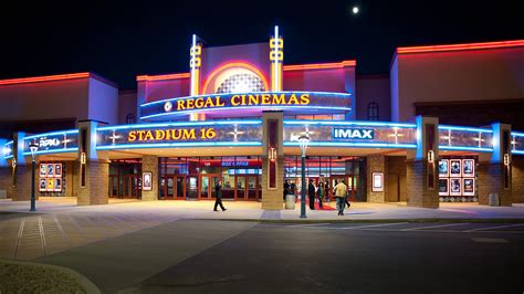 cinema glorias|Cinemas